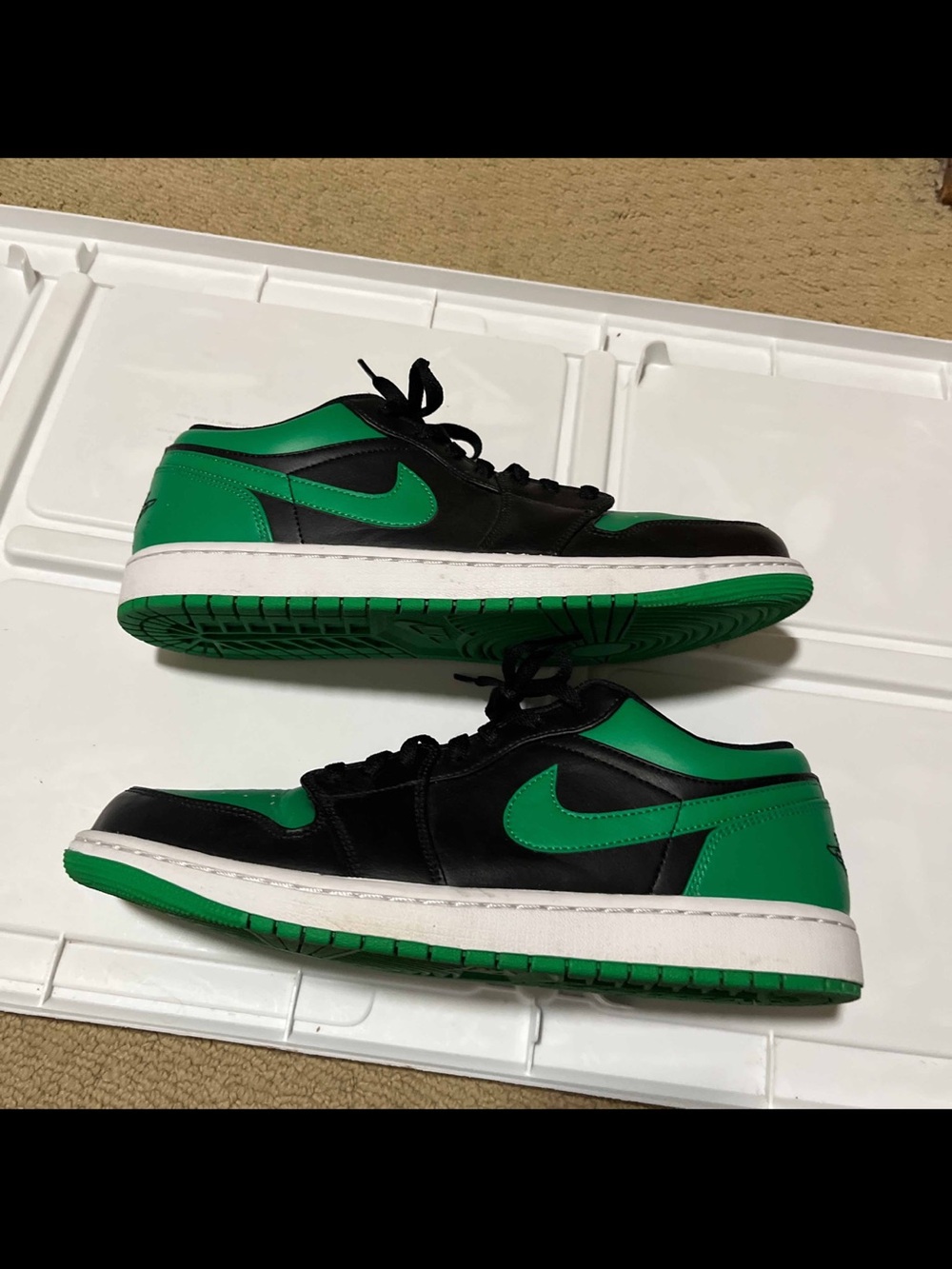 Nike Air Jordan 1 Low Men's Size 11 Lucky Green, Black/Green 553558-065